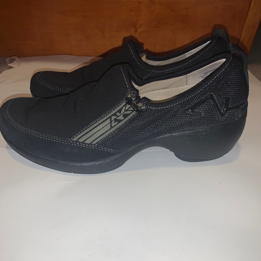 Anne Klein sport shoes